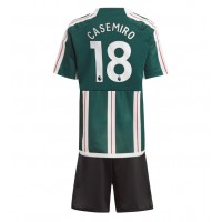 Manchester United Casemiro #18 Udebane Trøje Børn 2023-24 Kortærmet (+ Korte bukser)